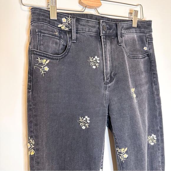 Driftwood Black Embroidered Distressed Jeans - Picture 2 of 5